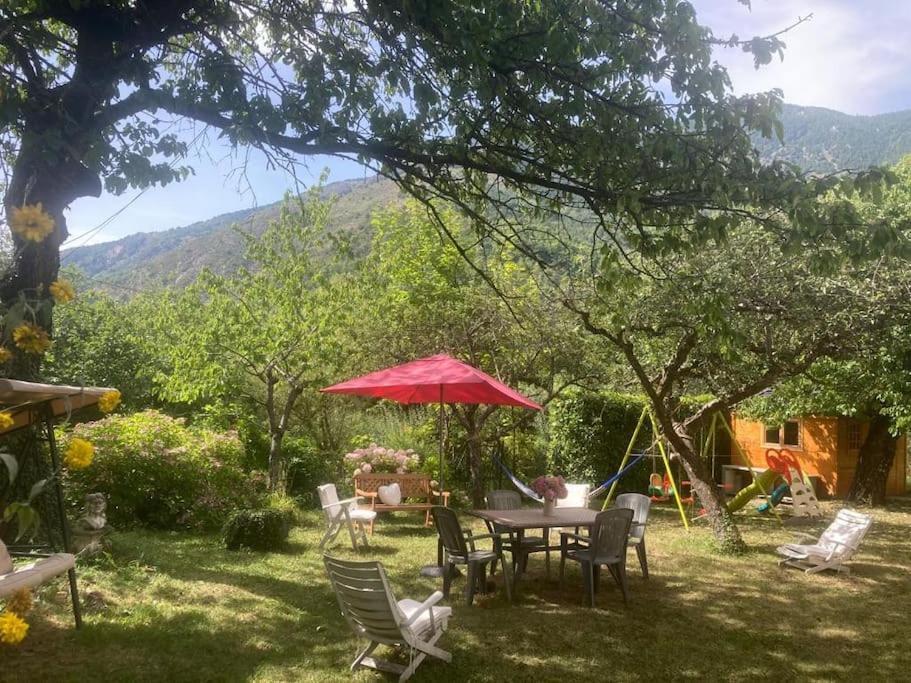 Charmant T2 Dans Chalet Familial Valdeblore Bagian luar foto
